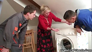 2762 step mom porn videos